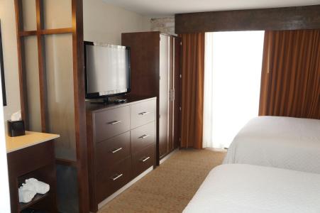 Embassy Suites - 3