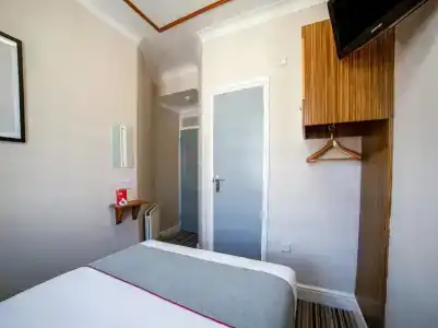 Oyo Vegas - 72