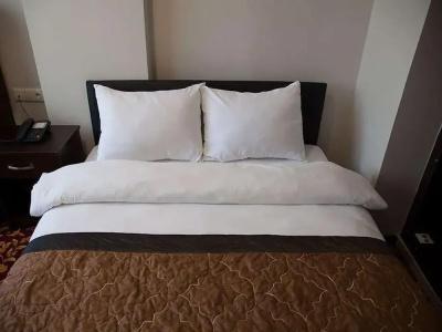 Adana Omur - 2