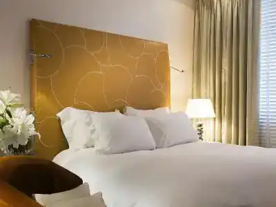 Sofitel Marseille Vieux-Port - 38