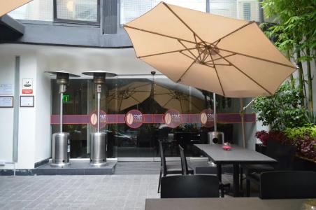 El Ejecutivo by Reforma Avenue - 30