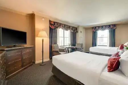 The Whitehall - 17