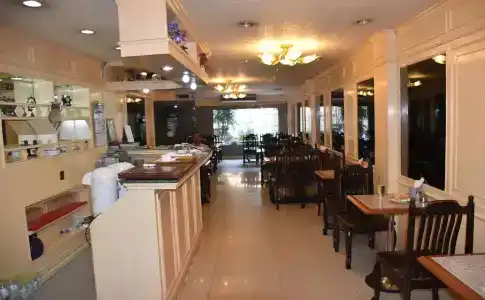 Woodlands Inn - 19