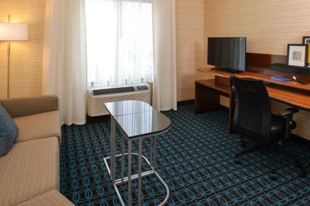 Fairfield Inn & Suites by Marriott - 53