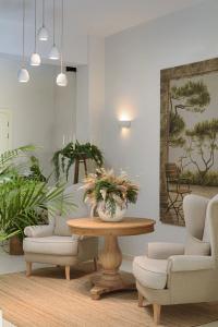 Casa Di Fiori Andros Suites - 95