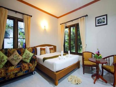 Ao Nang Cliff View Resort Sha Extra Plus - 1