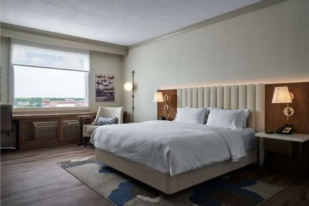 DoubleTree by Hilton Dallas - Love Field - 35
