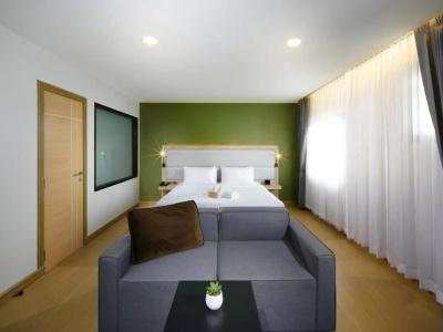 Best Western Prime Square - 30