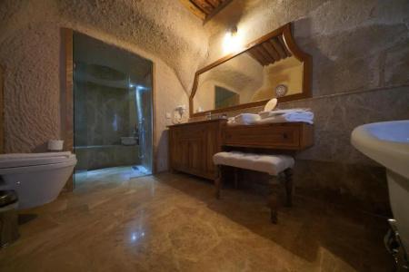 Maya Cave - 176