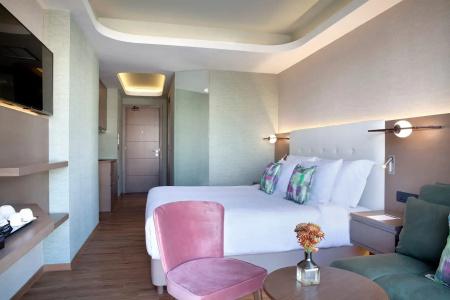 Wyndham Athens Residence - 43