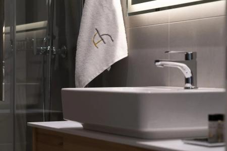 Athens Hill Luxury - 7