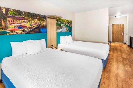 Days Inn & Suites By Wyndham San Antonio Near At&t Center - 5