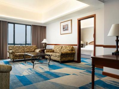 Sheraton Hanoi - 2