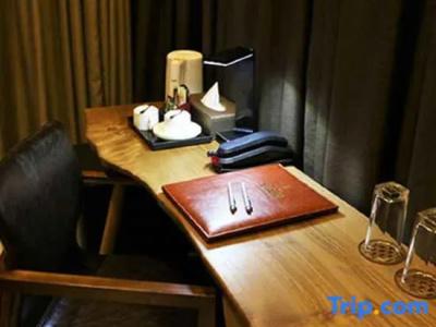 Yan (SG Clean, Staycation Approved) - 64