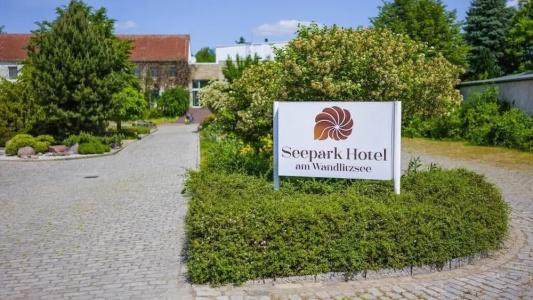 Seepark am Wandlitzsee - 4