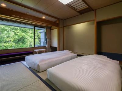 Nikko Yunishigawa Heike Honjin - 18