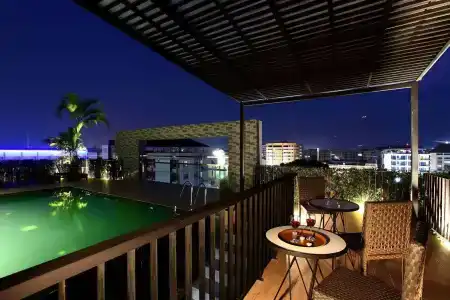 De Chai Oriental Nimman - Sha Plus - 24