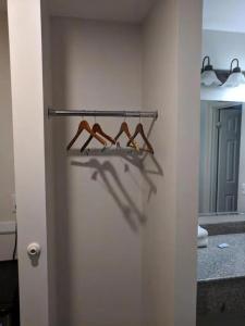 Skylark Motel - 8