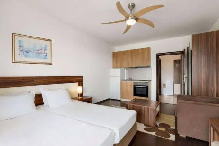 Balkan Jewel Resort & Chalets - 52