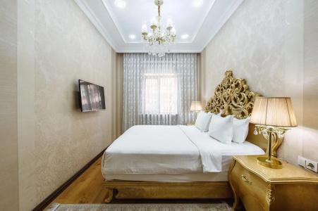 Royal Residence - 163