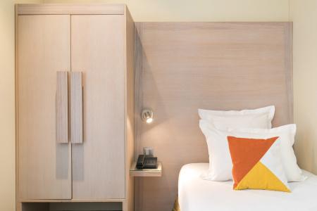 Hôtel Le Cardinal by Happyculture - 16