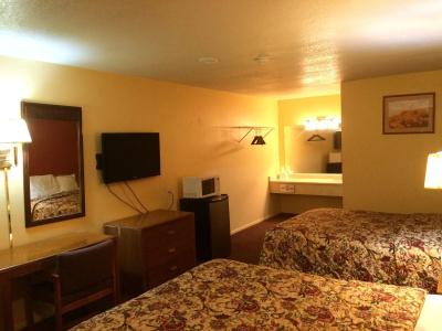 Rodeway Inn St George North - Near Pioneer Park - 6