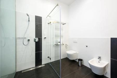Karoly Corner Residences - 43