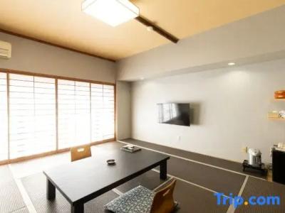 Yoshino - 29