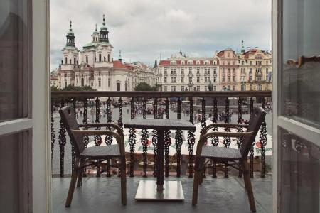 Old Town Square Residence by Emblem - 85