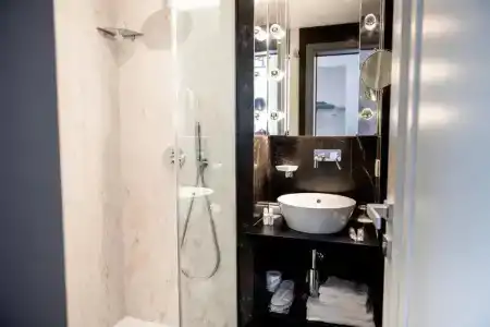 Boutique Centrale Palace - 92
