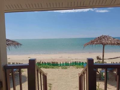 Pranee Beach Bungalows - 34