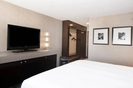 Beverly Hills Marriott - 65