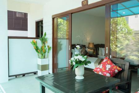 The Florist Resort - 6