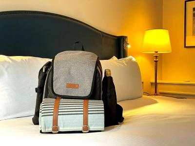 The Waldorf Hilton - 2