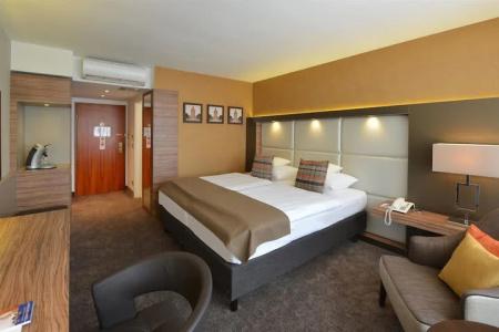 Best Western Plus Delta Park - 42