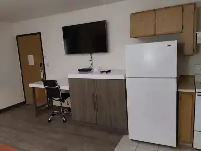 Inn - 42