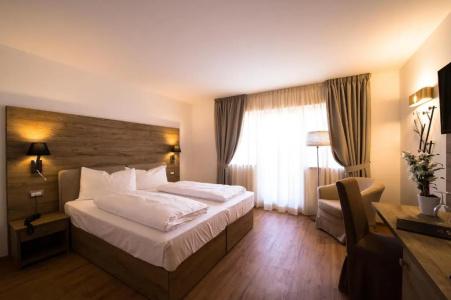 Golden Park Resort - 51