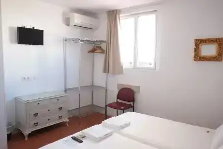 Pigal - 122
