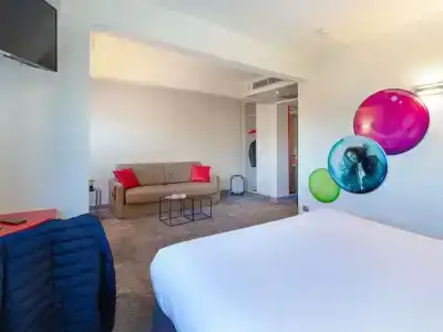 ibis Styles Cannes Le Cannet - 72
