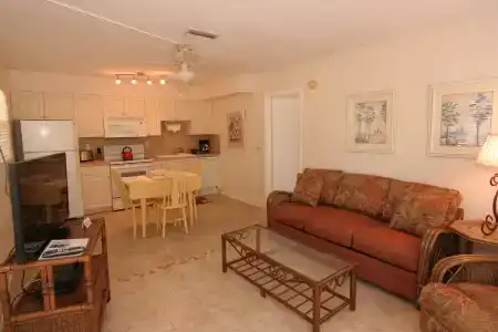 Venice Beach Villas - 14