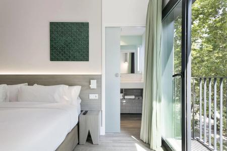Niu Barcelona - 4