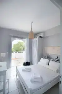 Akra Morea & Residences - 4