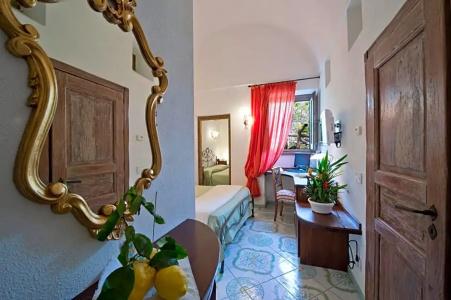 L'Antico Borgo Dei Limoni - 53