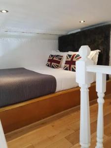 Twenty Nevern Square - 160