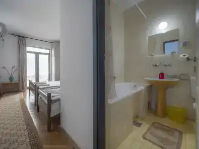 Guest House Madra - 18