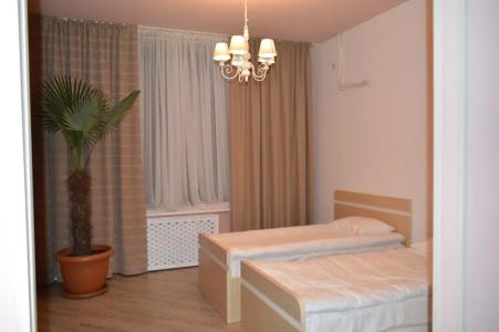 Holiday & Hostel - 43