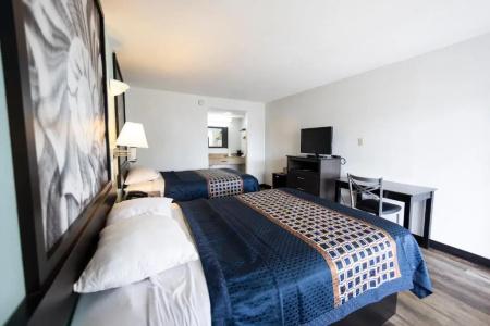 Ocean Breeze Inn - 33