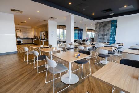 Holiday Inn Express - Manchester - Traffordcity, An Ihg - 33