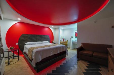 Romantic Inn & Suites - 46