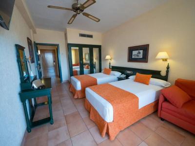 Blue Sea Costa Jardin & Spa - 4